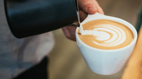 ミルクと乳糖不耐症:動物性タンパク質の混入を防ぐ方法