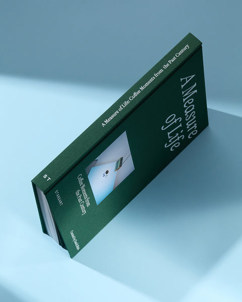 <写真集> A Measure of Life: Coffee Moments from the Past Century